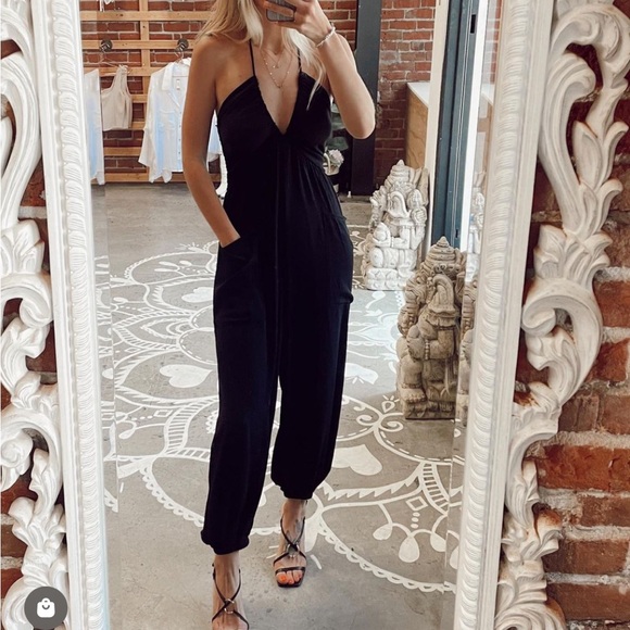 Ooh La Luxe Sinclair jumpsuit in a size small, color black - Picture 4 of 7